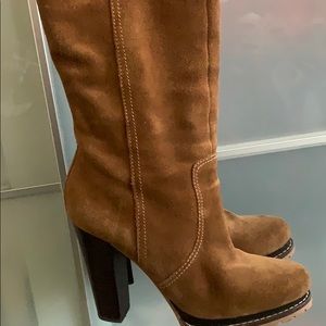 BGCB generation boots Suede tan moderate wear